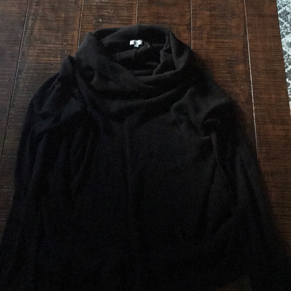 Maternity sweater